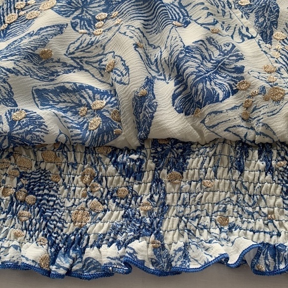 BTFL-life tropical leaf print , blue and white cropped, smoked waist top, size M - Picture 13 of 16